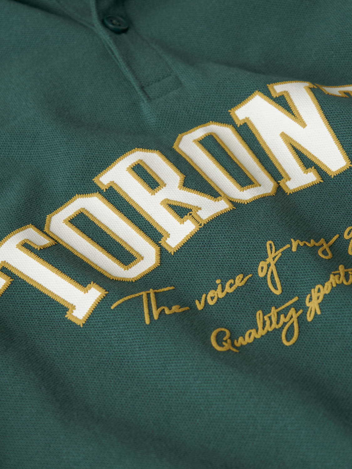 model_shot-front_full